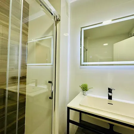 El Atelier De La Victoria Grupo Ac Gestion * Cádiz